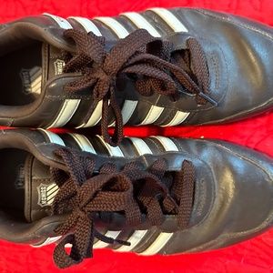 KSWISS SOCCER STYLE SNEAKERS MENS 8.5